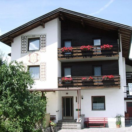 Hotel Haus Gamsblick à Umhausen Extérieur photo