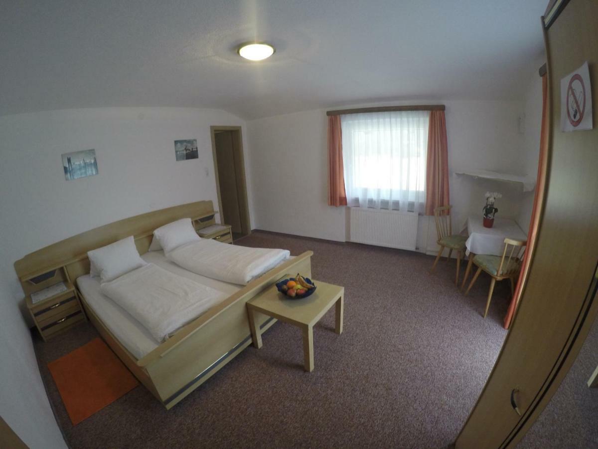 Hotel Haus Gamsblick à Umhausen Extérieur photo